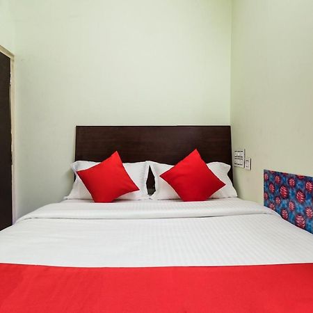 Oyo 77454 Hotel Prince Palace Patiāla Eksteriør billede