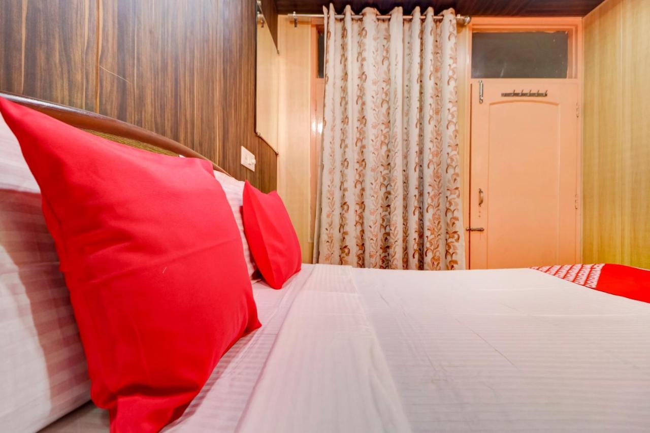 Oyo 77454 Hotel Prince Palace Patiāla Eksteriør billede